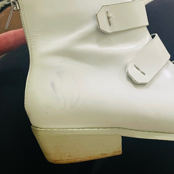 White Helena strappy bootie-futuristic and cool! - Picture 6 of 7